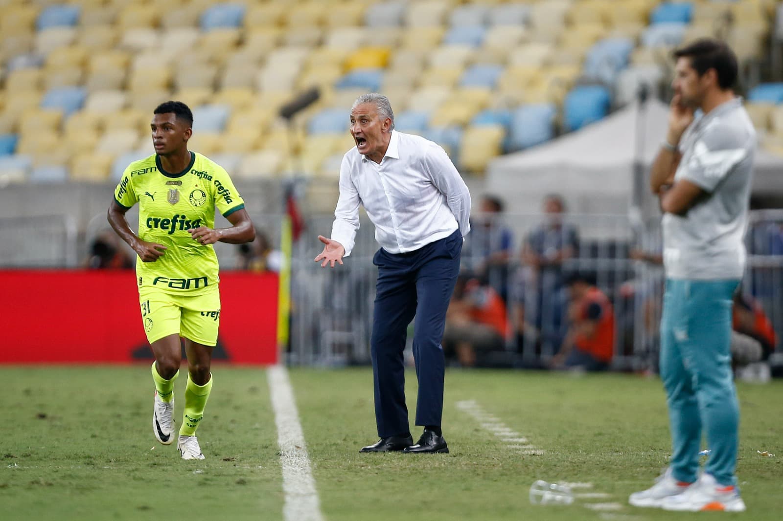 Palmeiras ganharia R$ 50 mi, Flamengo perderia R$ 55 mi e diferença cairia de R$112 mi para R$ 8 mi em acordo da Libra com a Globo