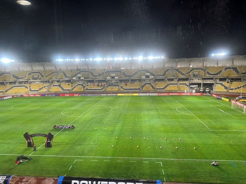 Chuva em Coquimbo antes de Palestino x Flamengo