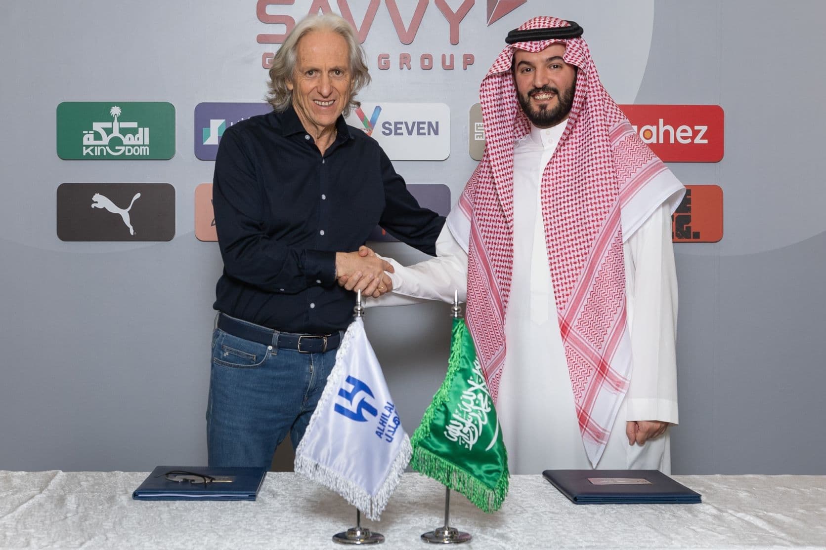Jorge Jesus assinou renovação de contrato com o Al Hilal