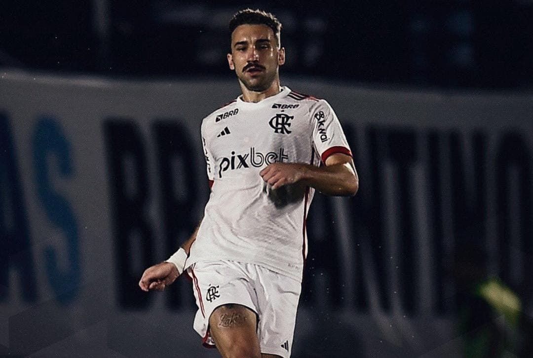 Léo Ortiz em Bragantino x Flamengo