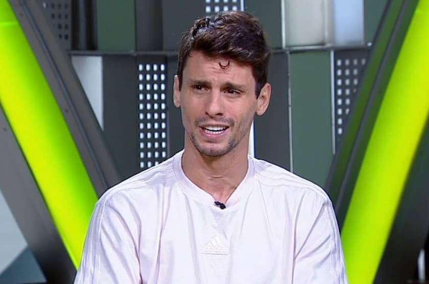 Rodrigo Caio durante o Bola da Vez, da ESPN; zagueiro falou sobre lesões no Flamengo e papel de Renato Gaúcho