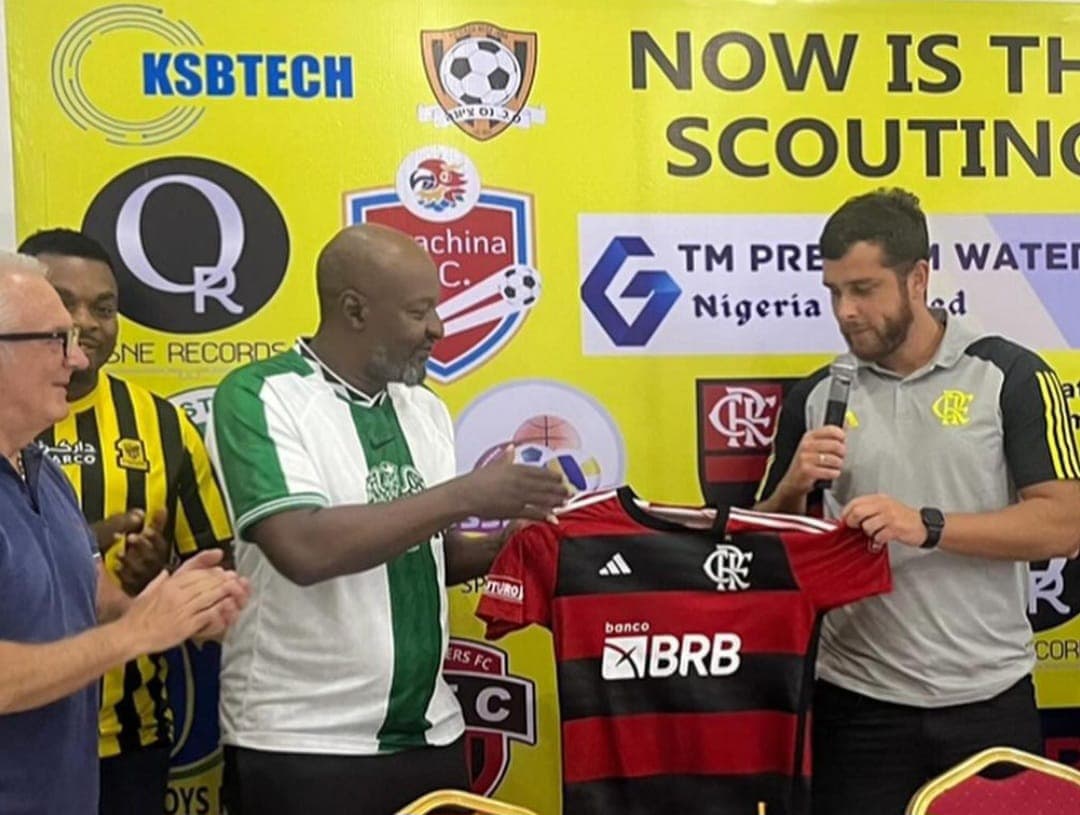 Scout do Flamengo Lucien Souza África Nigéria