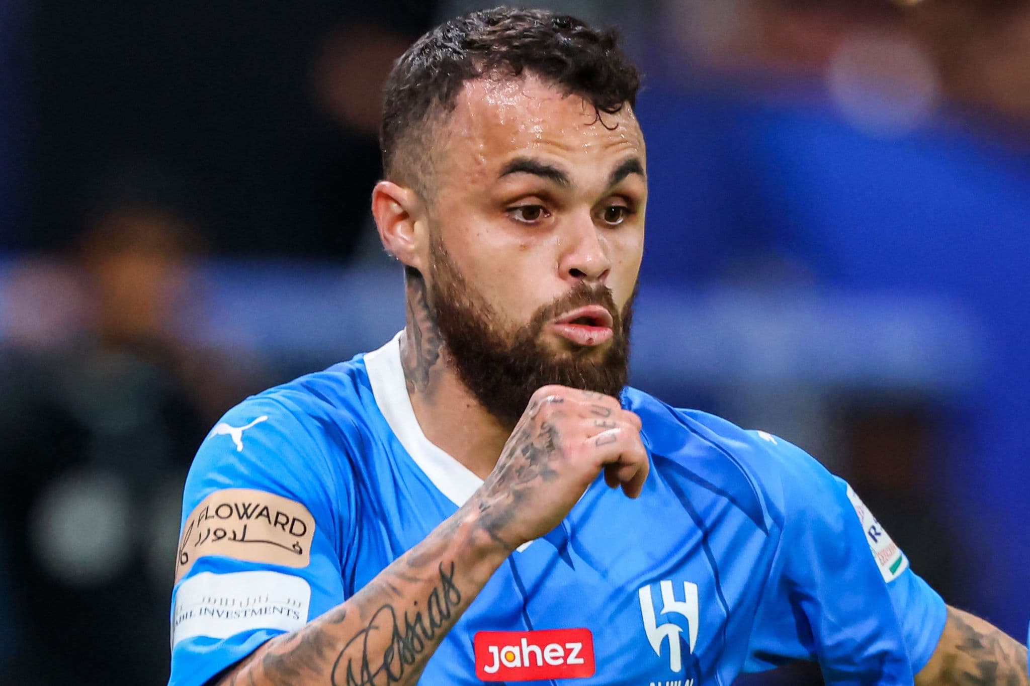 Michael em jogo pelo Al Hilal.