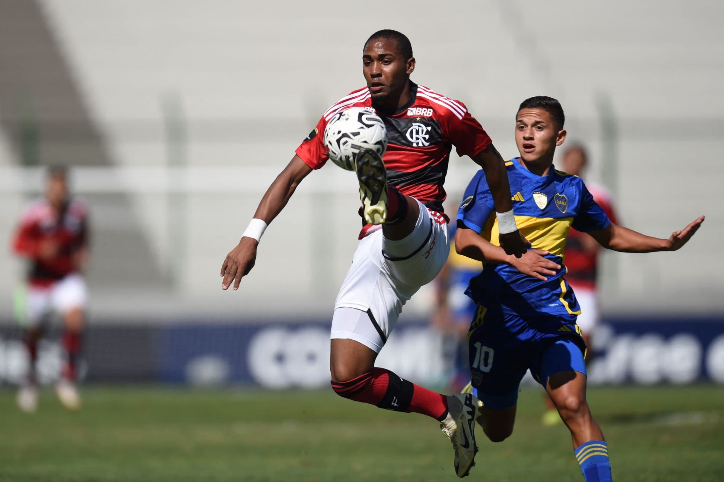 Lorran durante a final da Copa Libertadores Sub-20