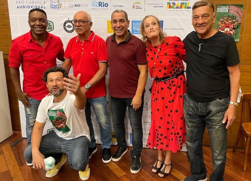 Nélio, Júnior, Zinho e convidados na estreia do filme A Turma do Maestro Junior