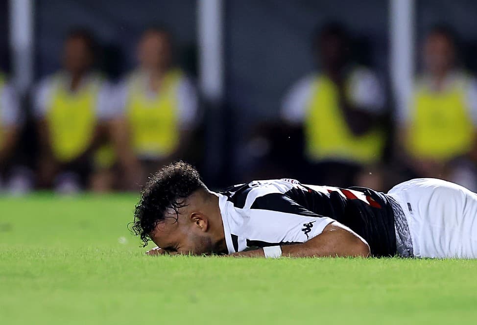 Payet lamenta derrota do Vasco