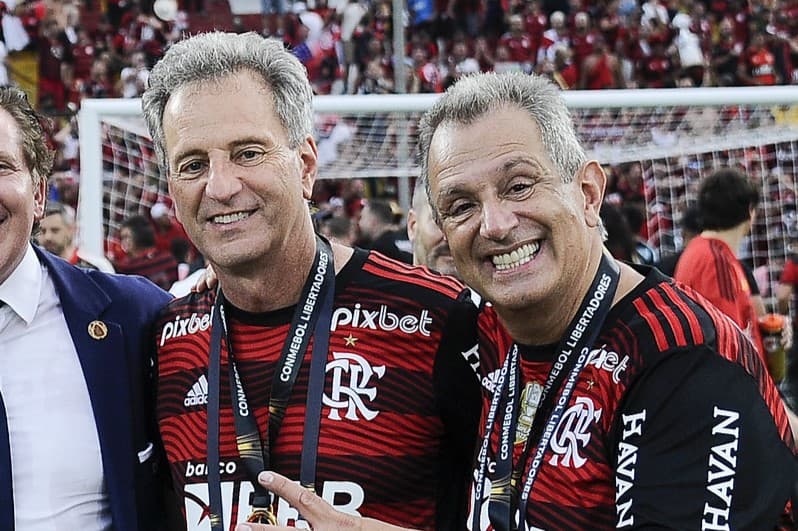 Luiz Eduardo Baptista e o presidente Rodolfo Landim, em 2022