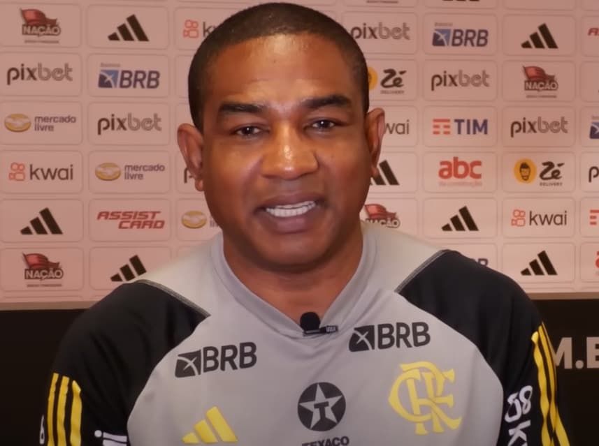 César Sampaio em entrevista à Fla TV; assistente de Tite falou sobre Data Fifa e mudanças no time