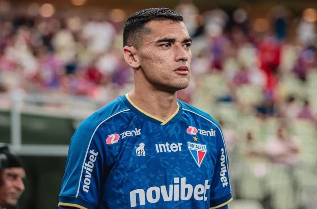 Goleiro Santos é reserva no Fortaleza