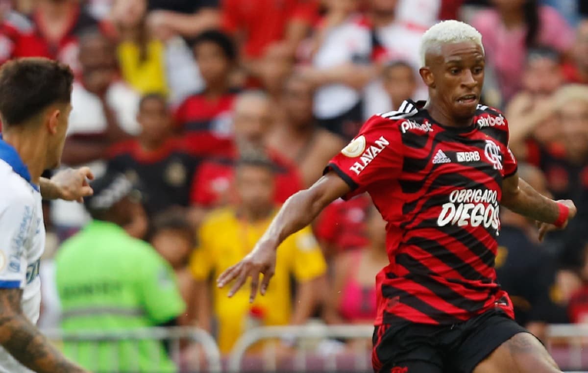 andré luiz em jogo do flamengo em 2022