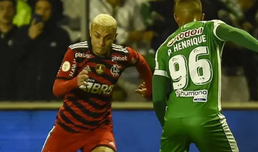 cebolinha tenta drible em flamengo e juventude