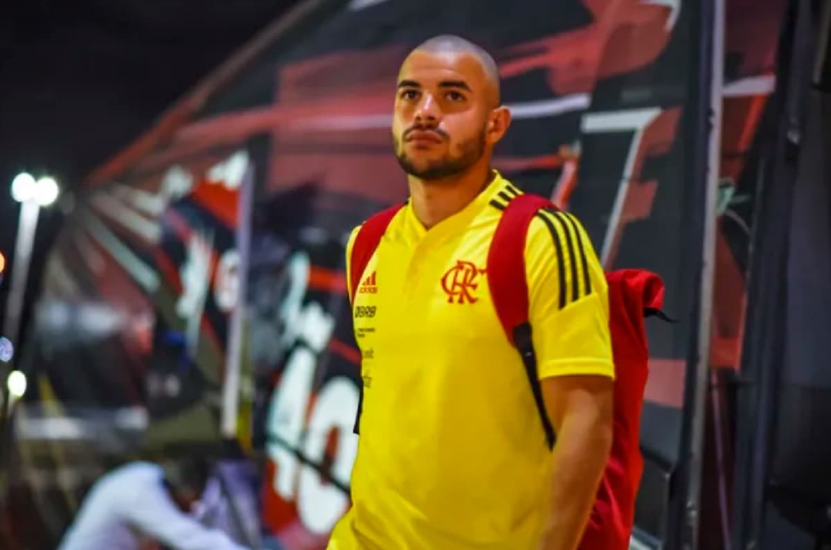 daniel cabral deve deixar o flamengo