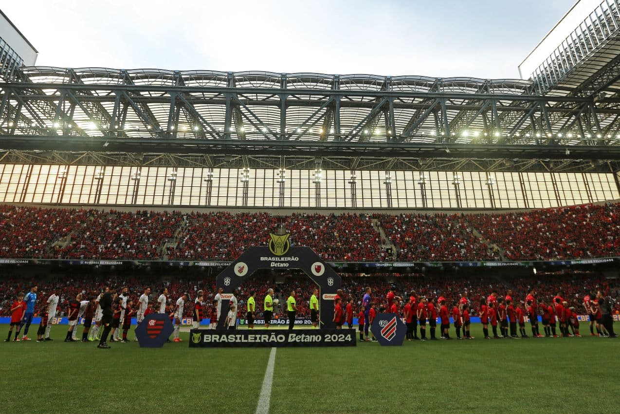 Ligga Arena lotada antes de Athletico-PR x Flamengo