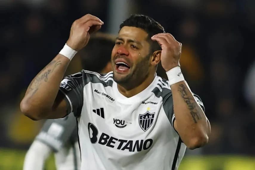 Hulk é expulso, Atlético-MG chora arbitragem, usa Flamengo e é ironizado