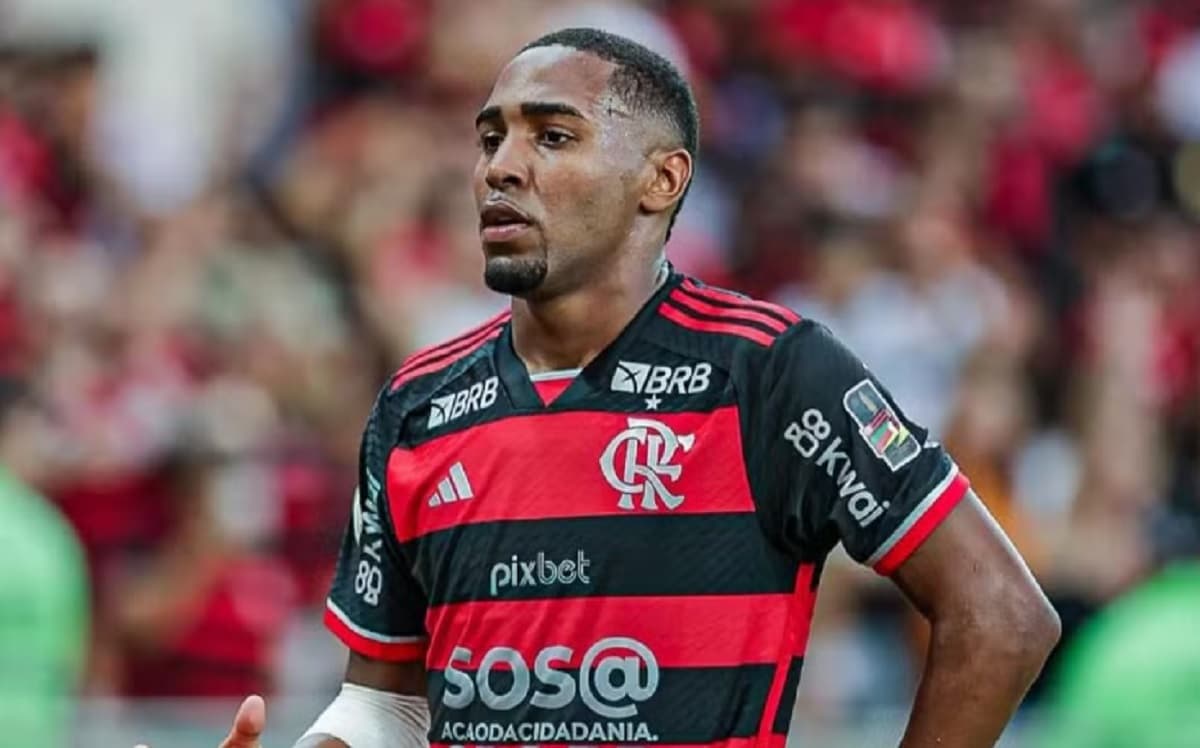 lorran após gol do flamengo
