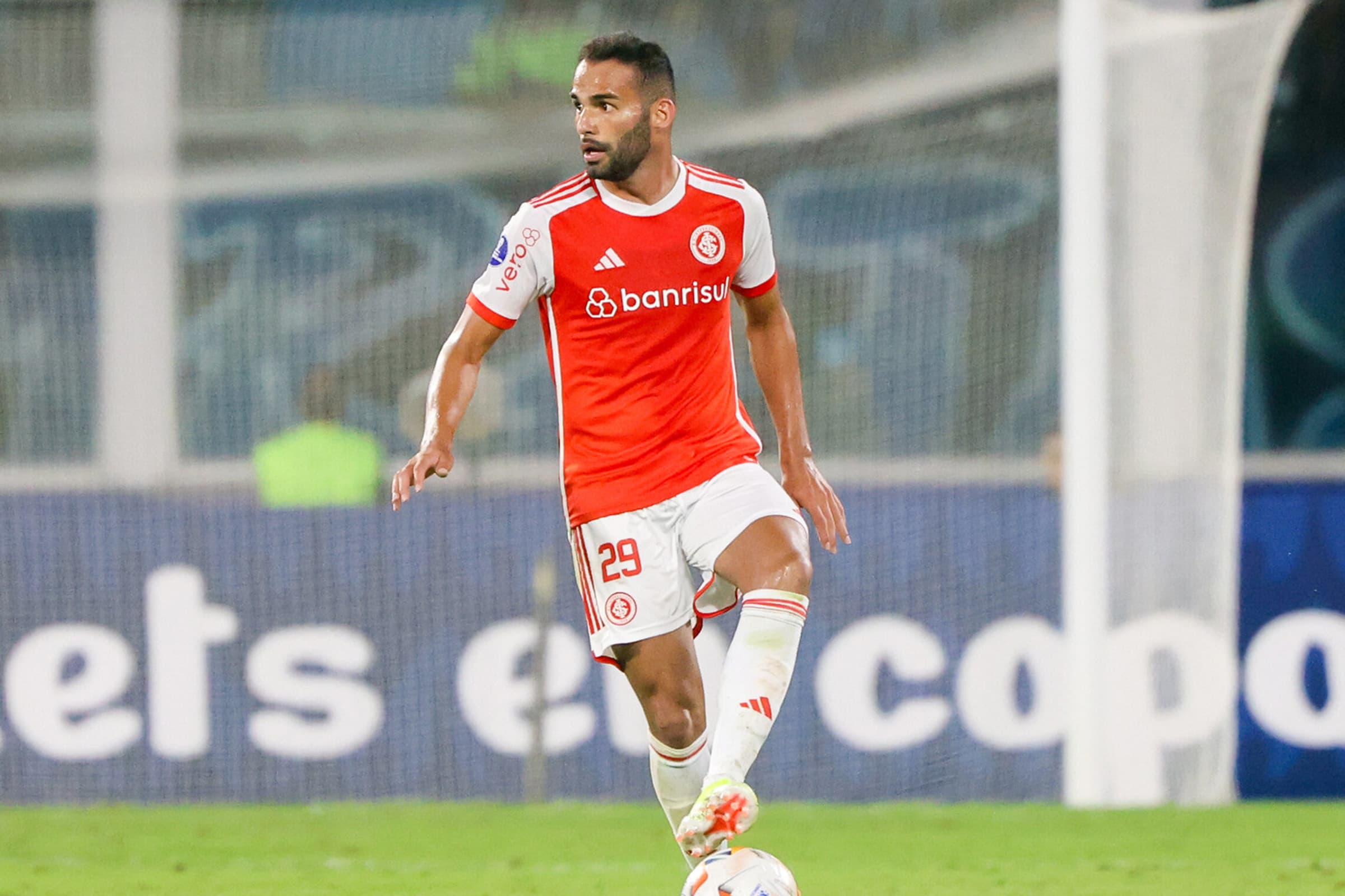 Thiago Maia quase parou de jogar por causa de tragédia no Sul