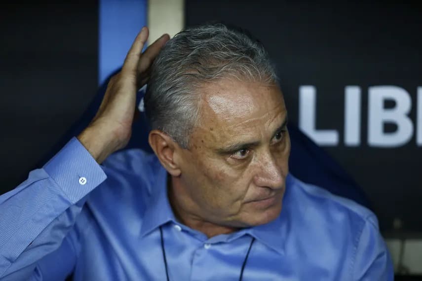 Tite se revolta com arbitragem em Flamengo e Grêmio e recebe 'conselho' de Pedro e Gerson