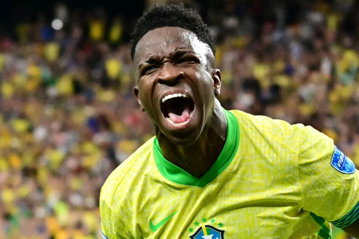 Vini Jr celebra gol do Brasil contra Paraguai, em Las Vegas