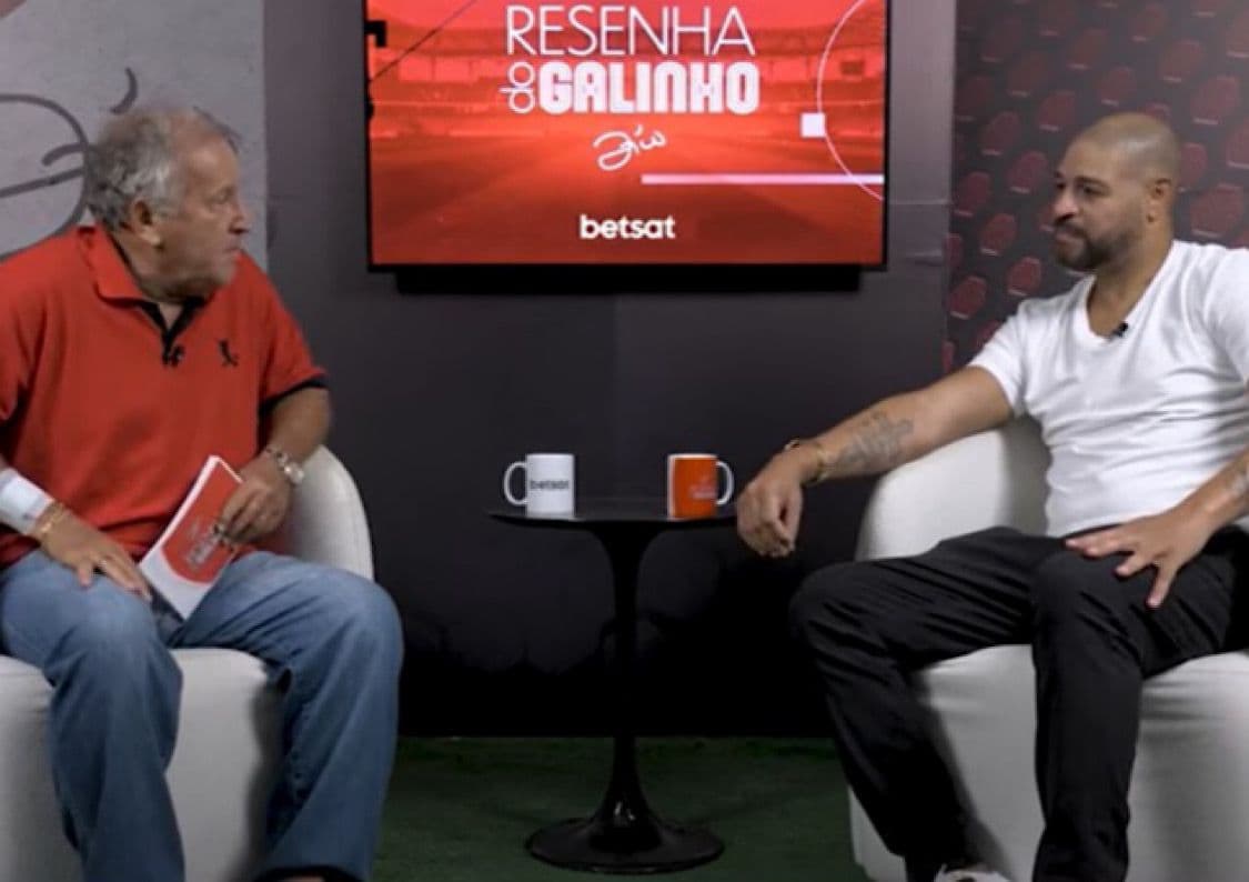 Zico recebe Adriano Imperador no Resenha do Galinho