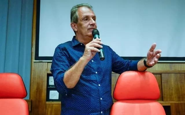 Bap em reunião no Flamengo; candidato à presidência emitiu nota de repúdio contra Peruano