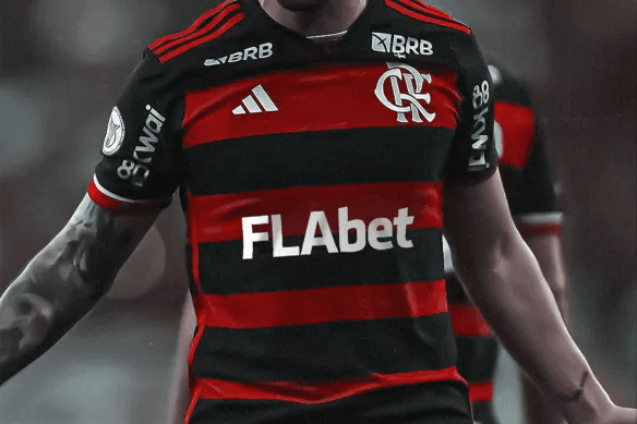Montagem do uniforme principal do Flamengo com patrocínio da "Flabet", que pode vir a ser criada pelo clube e Pixbet