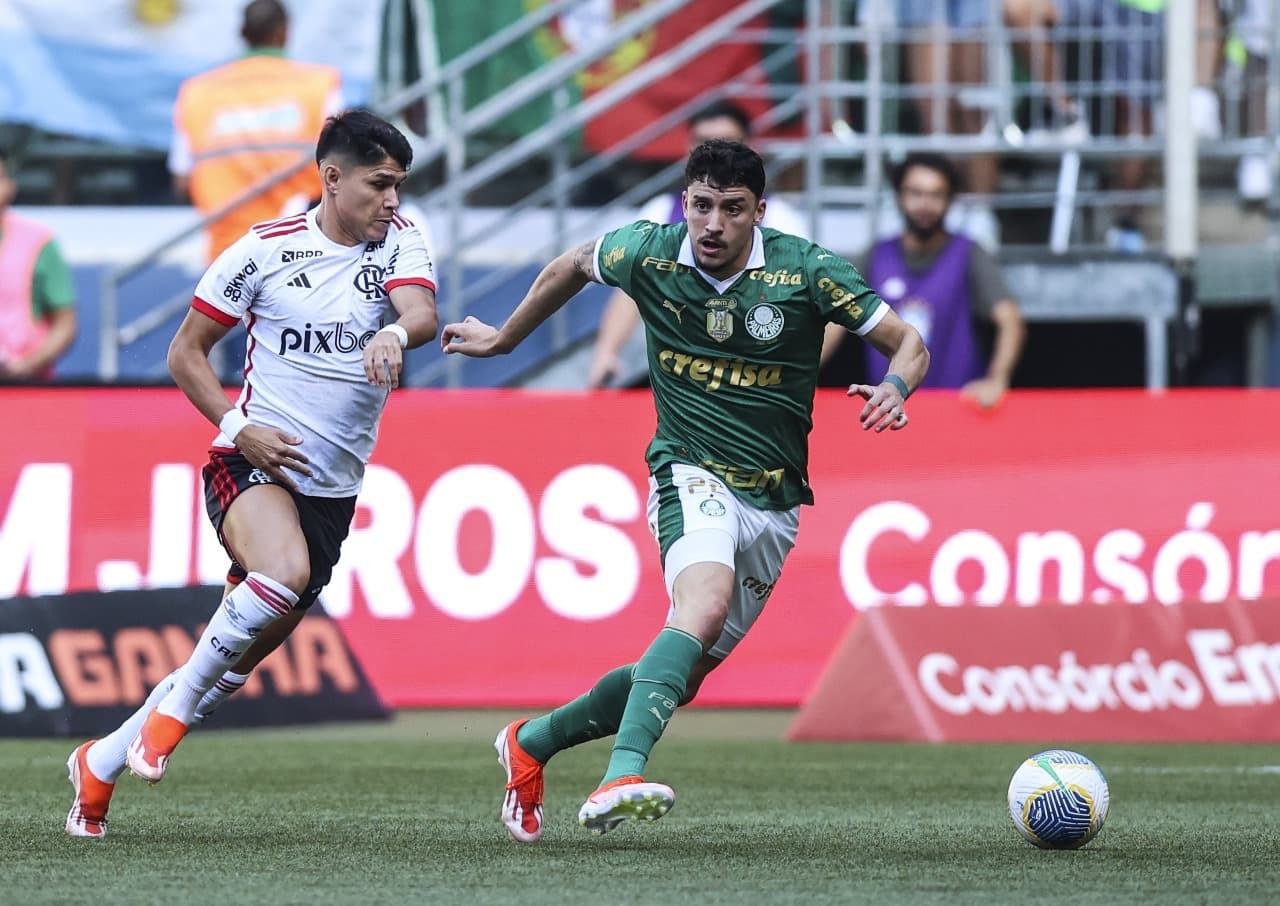 Luiz Araújo e Piquerez em Palmeiras x Flamengo; times têm tabelas muito distintas no Brasileirão