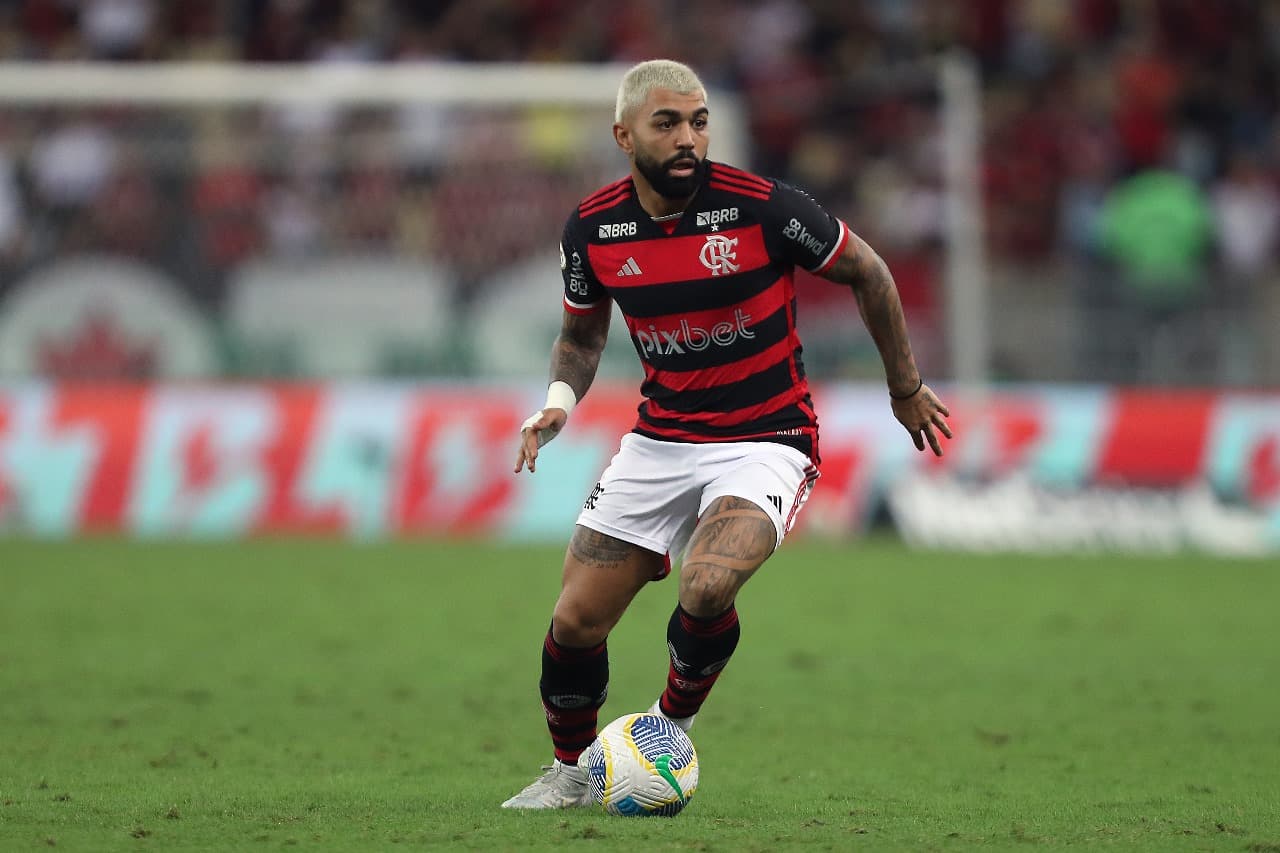Gabigol em ação pelo Flamengo contra o Fortaleza, no Brasileirão 2024