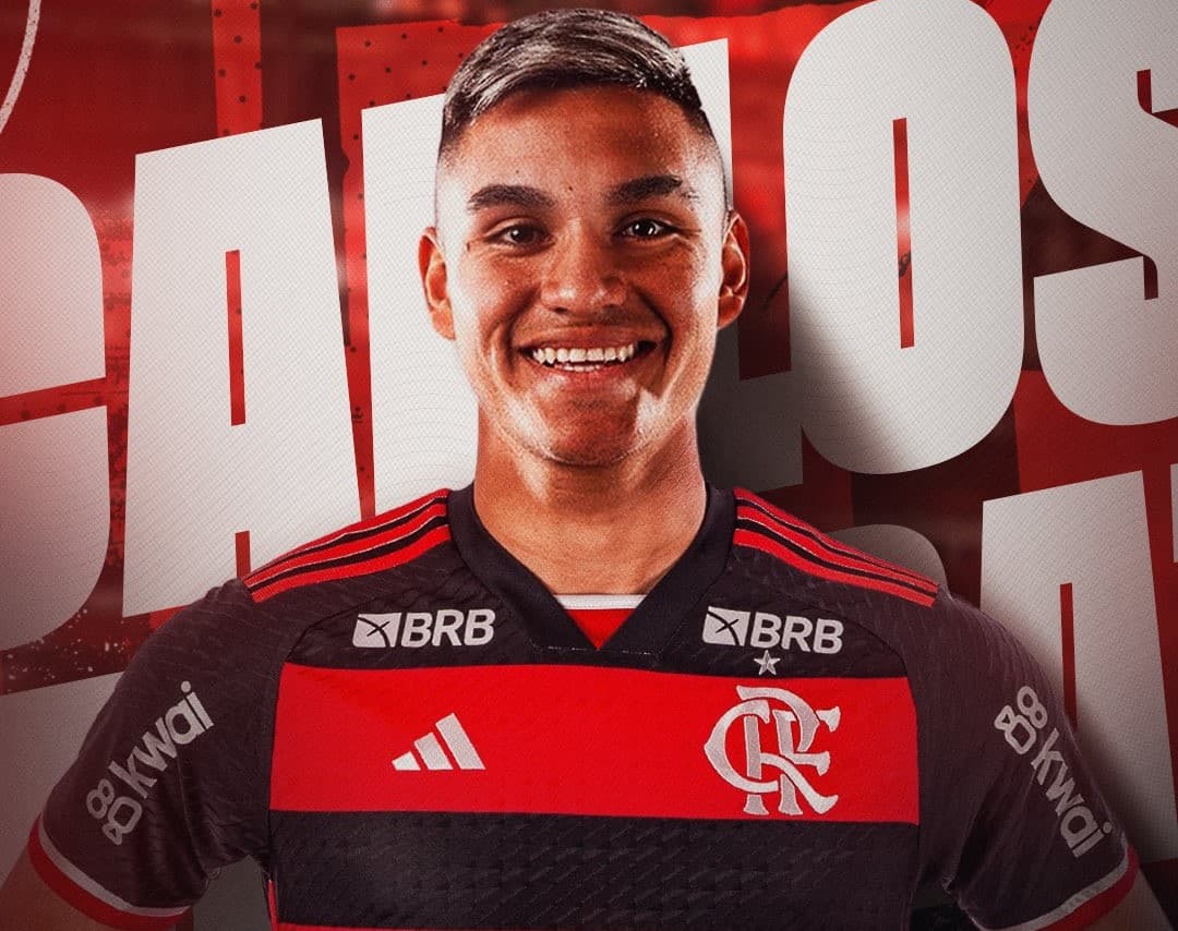 Montagem de Alcaraz com a camisa do Flamengo publicada pelo clube no anúncio oficial