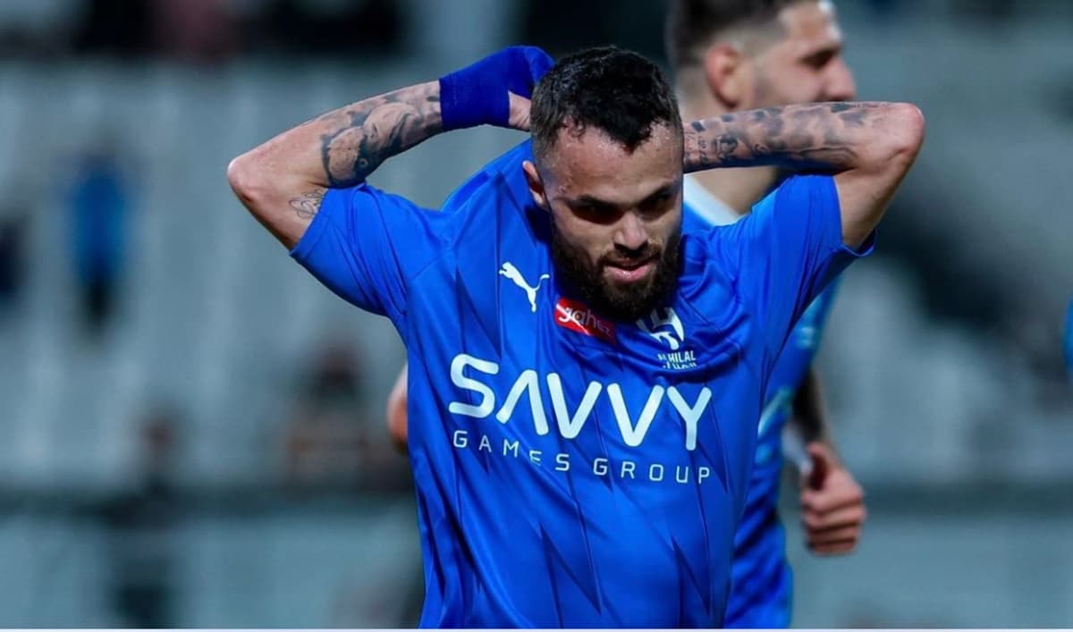 michael ex-flamengo em jogo do al-hilal
