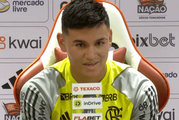 Alcaraz na sua coletiva de apresentação