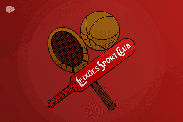 Escudo do leixões, clube português da segunda divisão que o Flamengo quer comprar. Bap não é a favor do negócio e Clube responde em nota de repúdio