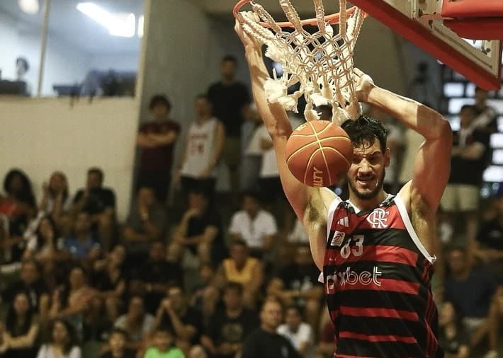 Gallizzi faz ponto em Vasco x Flamengo na estreia do NBB; veja tabela na Champions League Américas