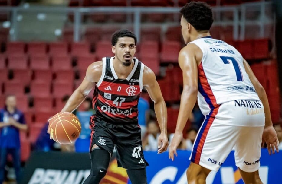 Alexey em jogo do Flamengo no NBB; time conhece rivais na BCLA 24/25
