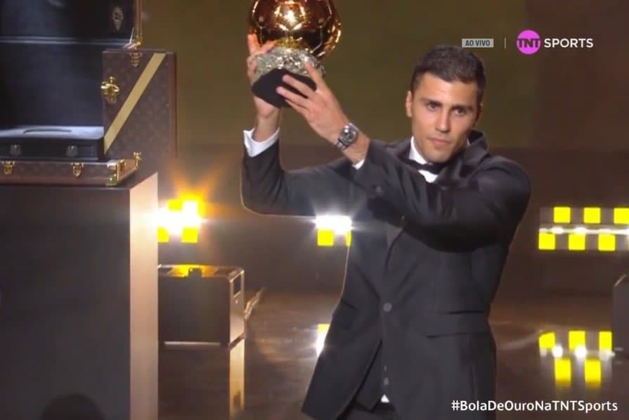 Rodri superou Vini Jr e conquistou a bola de ouro.