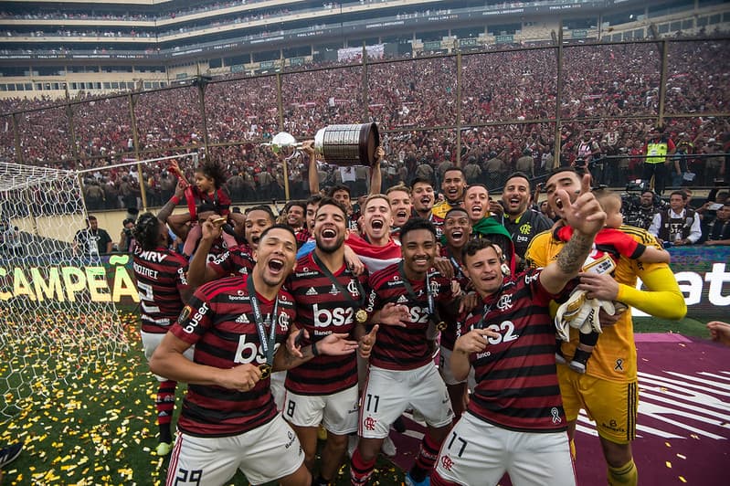 Joias do Flamengo comemoram título da Libertadores 2019, em Lima