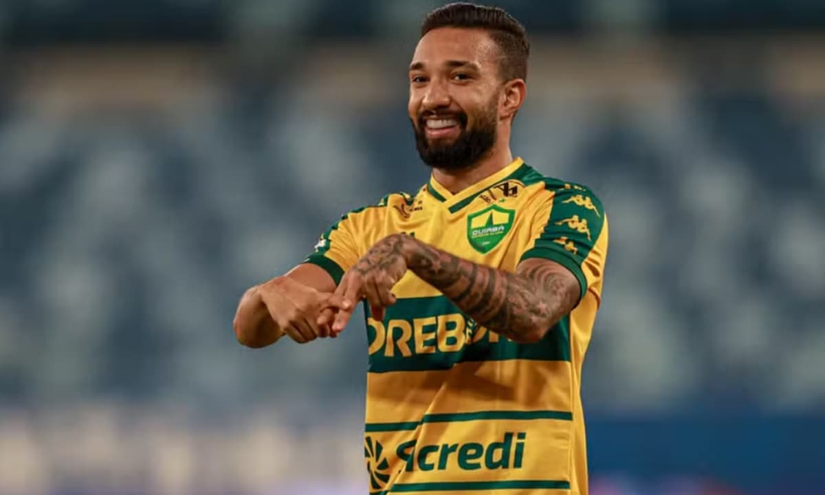 Clayson pode ser perigo para o Flamengo