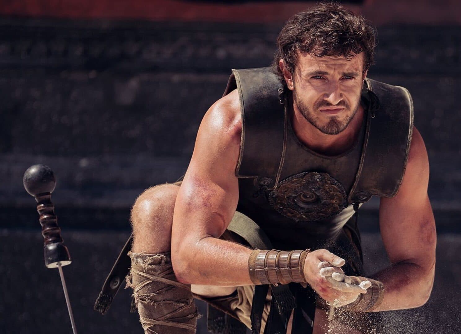 Paul Mescal no filme Gladiador 2; astro apareceu com camisa do Flamengo