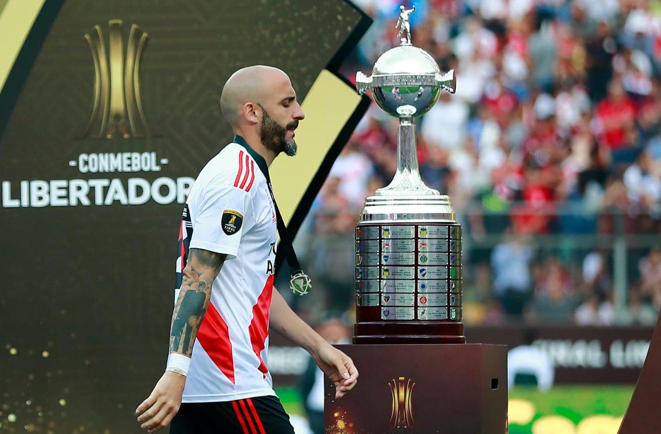 Pinola com medalha de prata na Libertadores 2019