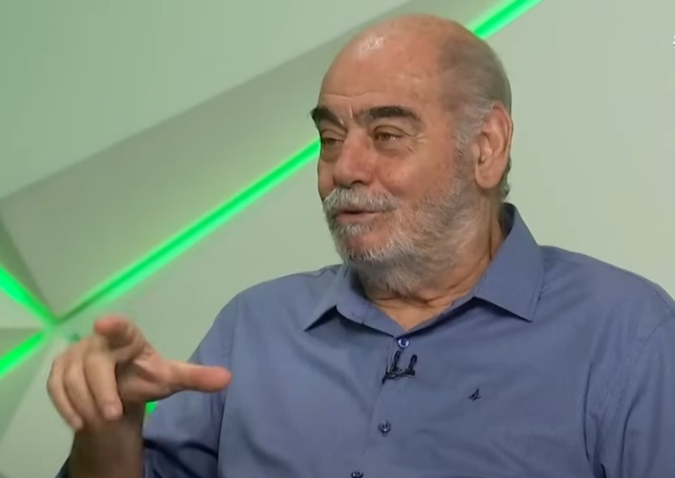 Rivelino fala sobre Evertton Araújo e Filipe Luís, do Flamengo