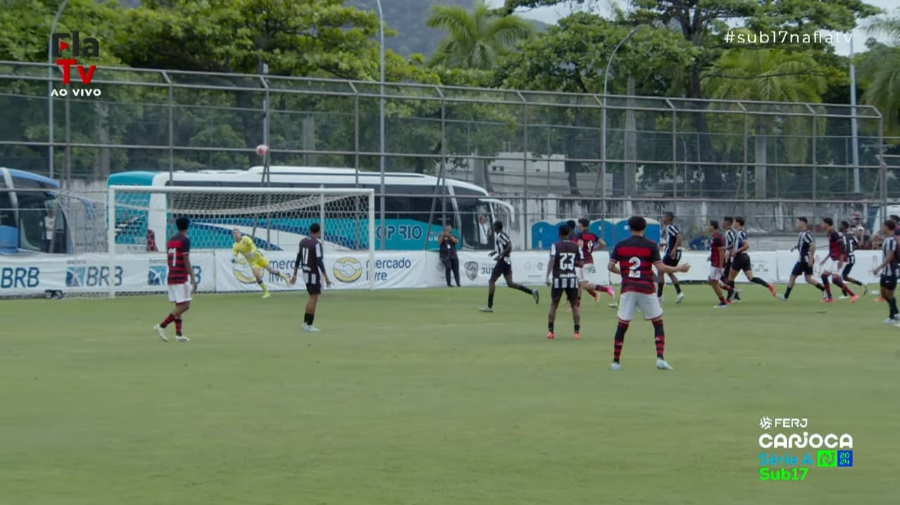 Flamengo contra o Botafogo pelo Carioca Sub-17