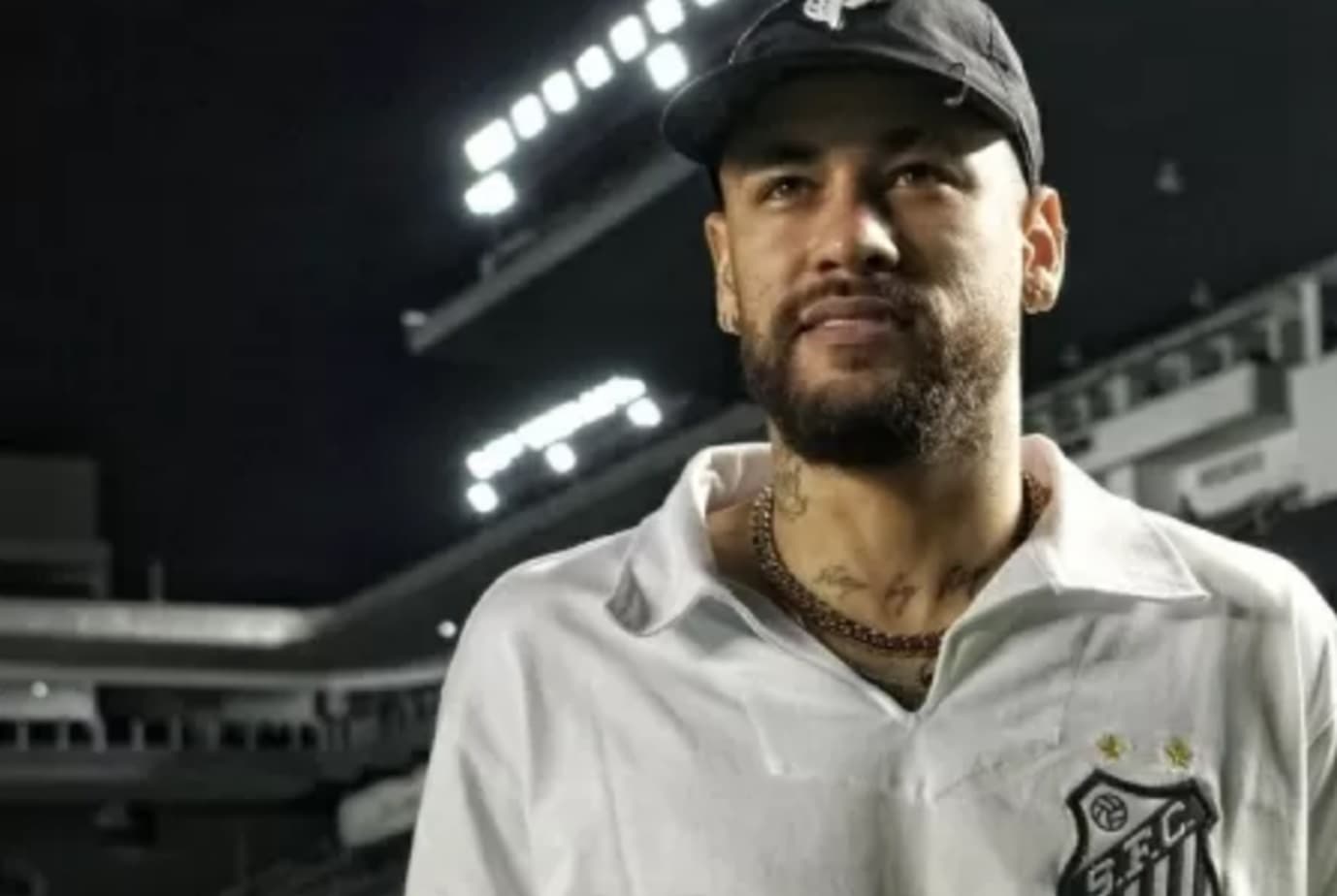 neymar em jogo do santos na vila belmiro