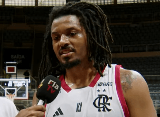 Shaq Johnson em entrevista após vitória do Flamengo sobre Mogi no NBB