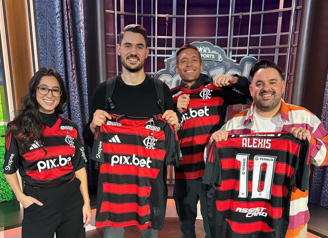 CBS Sports Golazo Manto Sagrado