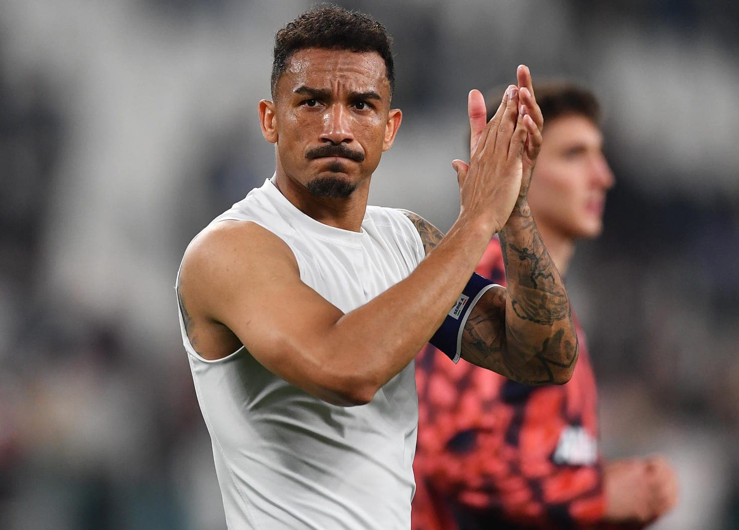 Danilo  sauda torcida da Juventus