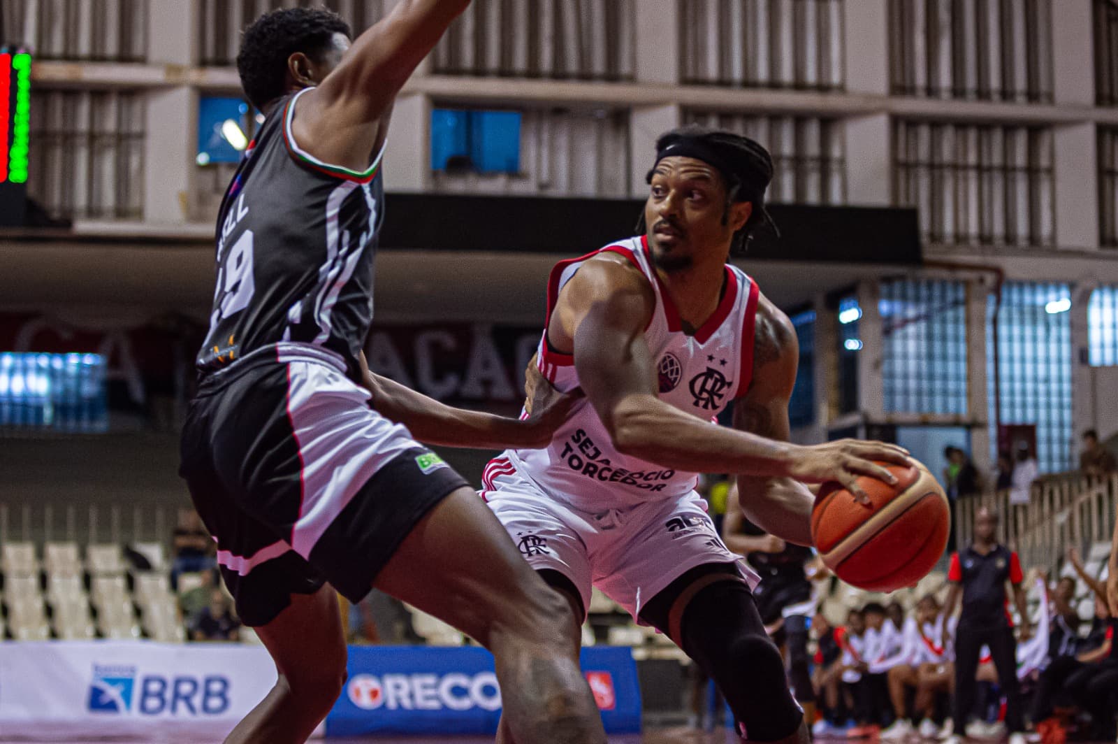 Flamengo Pinheiros NBB.