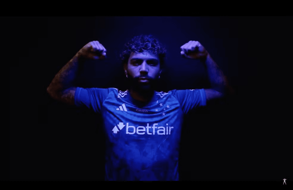 Gabigol se anuncia no Cruzeiro