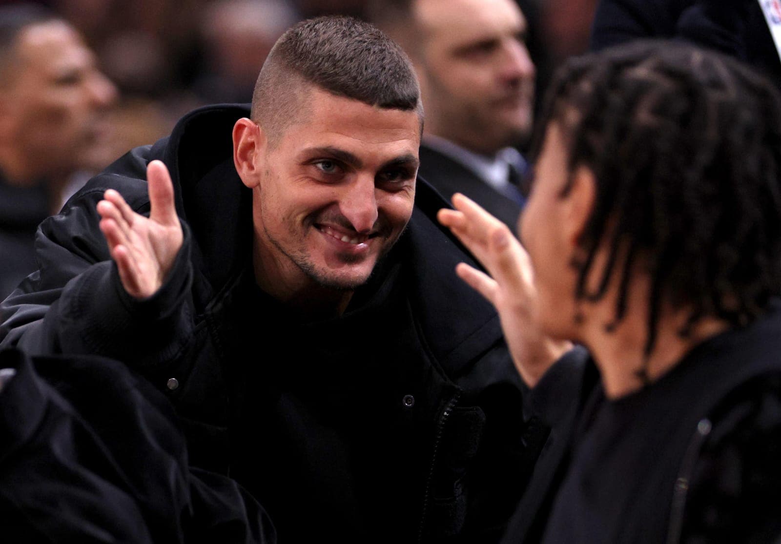 Marco Verratti assiste jogo da NBA nas férias