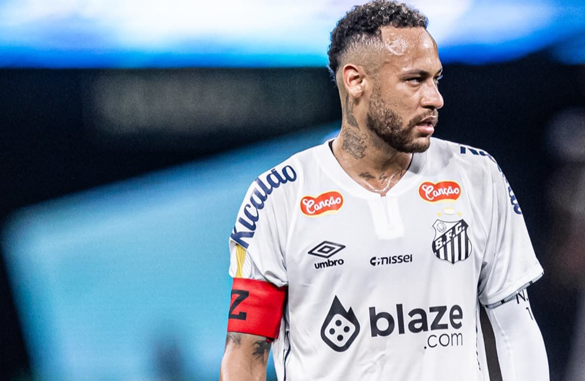 neymar em ação pelo santos