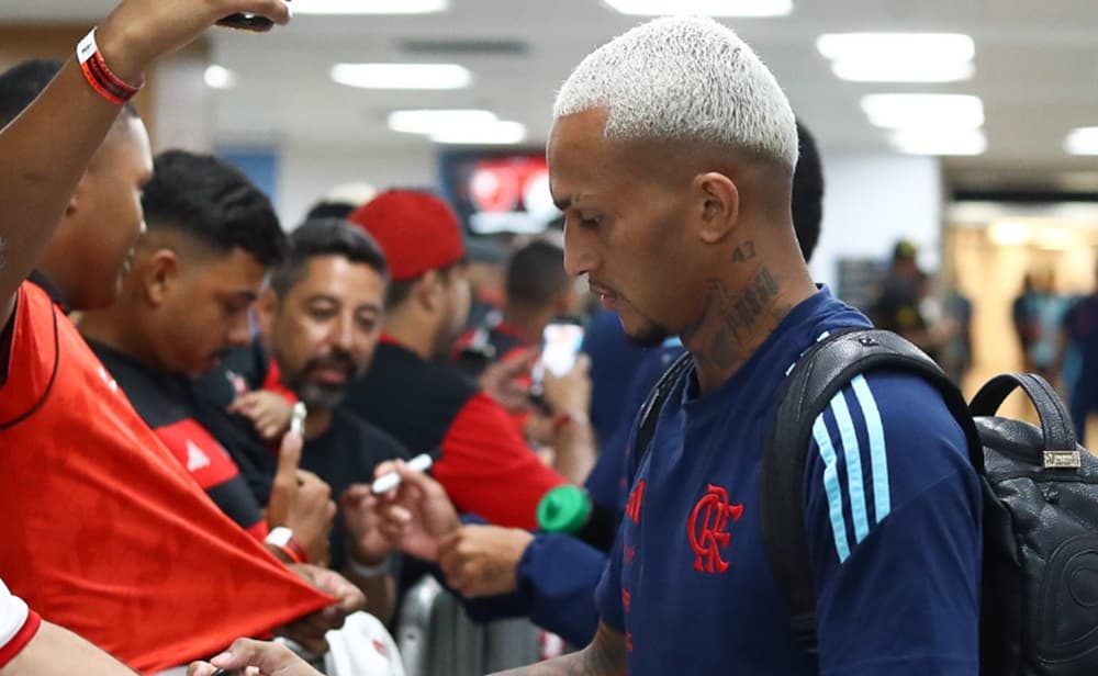 wesley antes de jogo do flamengo