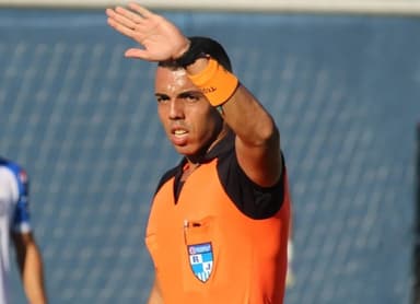 árbitro Yuri Elino, escalado para Flamengo x Maricá